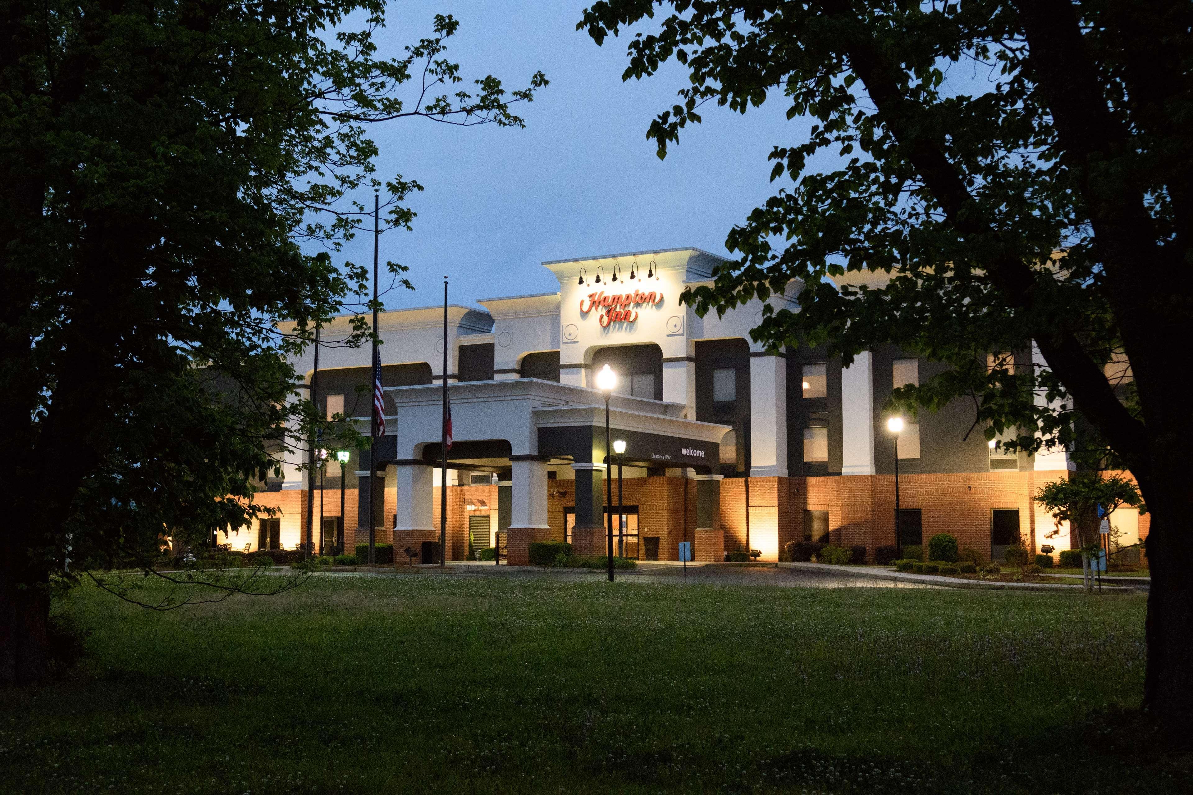 Hampton Inn Фейєттвілл Екстер'єр фото