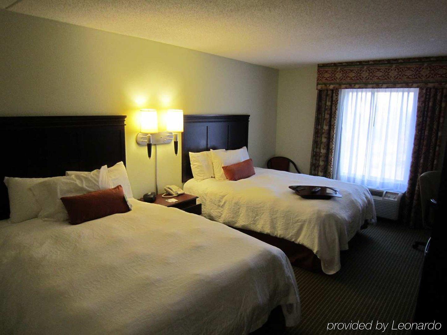 Hampton Inn Фейєттвілл Номер фото