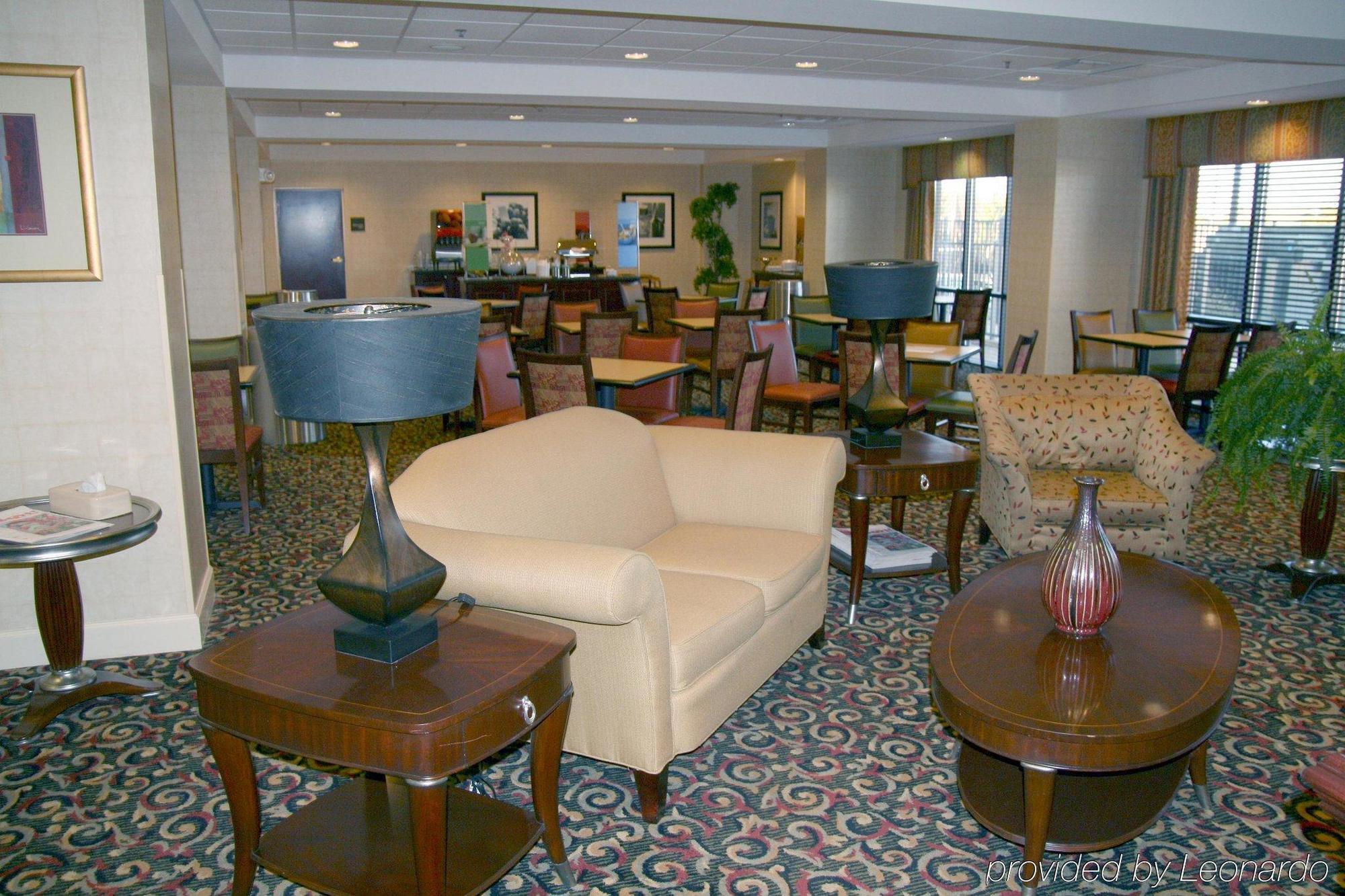 Hampton Inn Фейєттвілл Екстер'єр фото