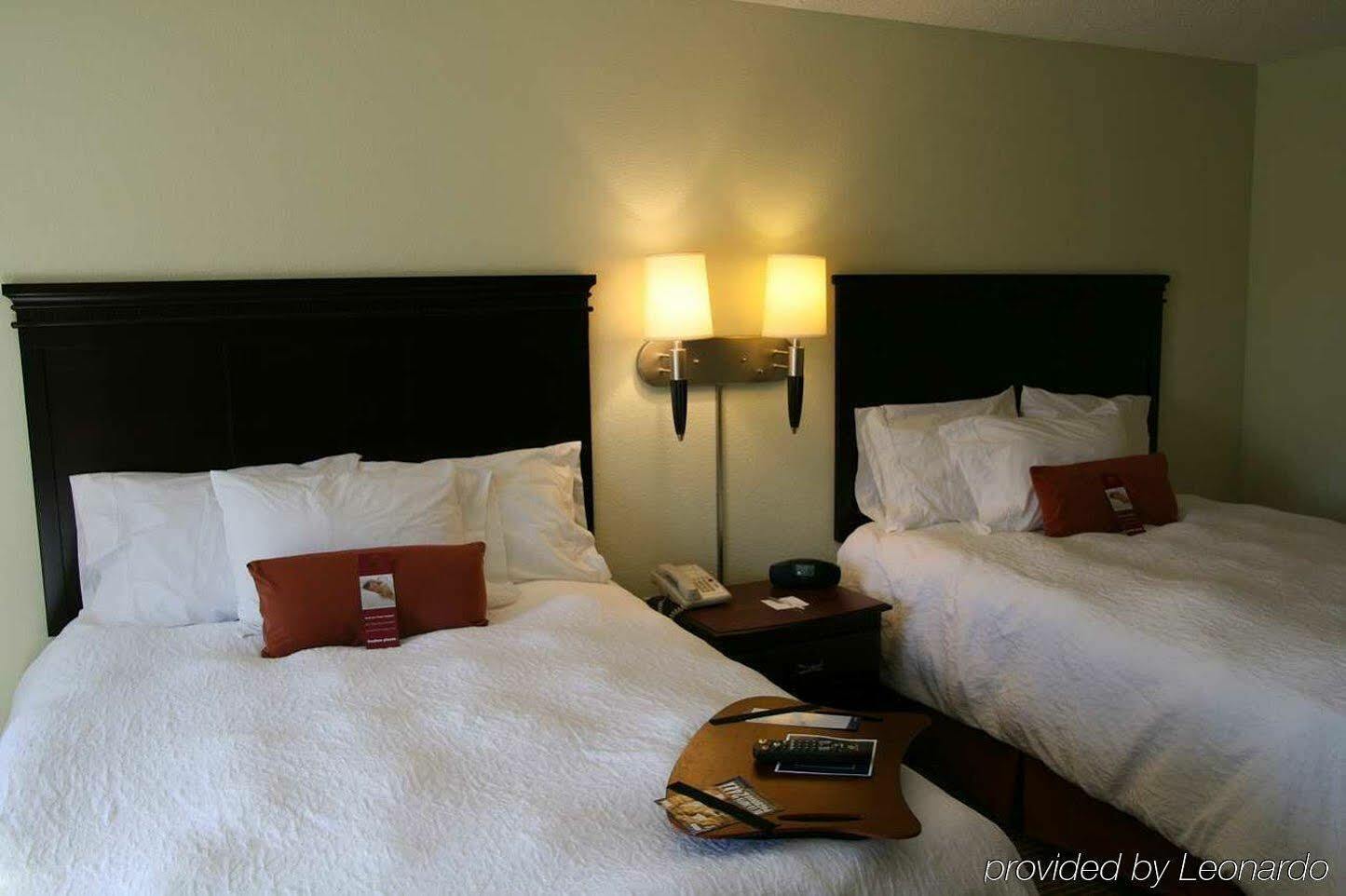 Hampton Inn Фейєттвілл Екстер'єр фото